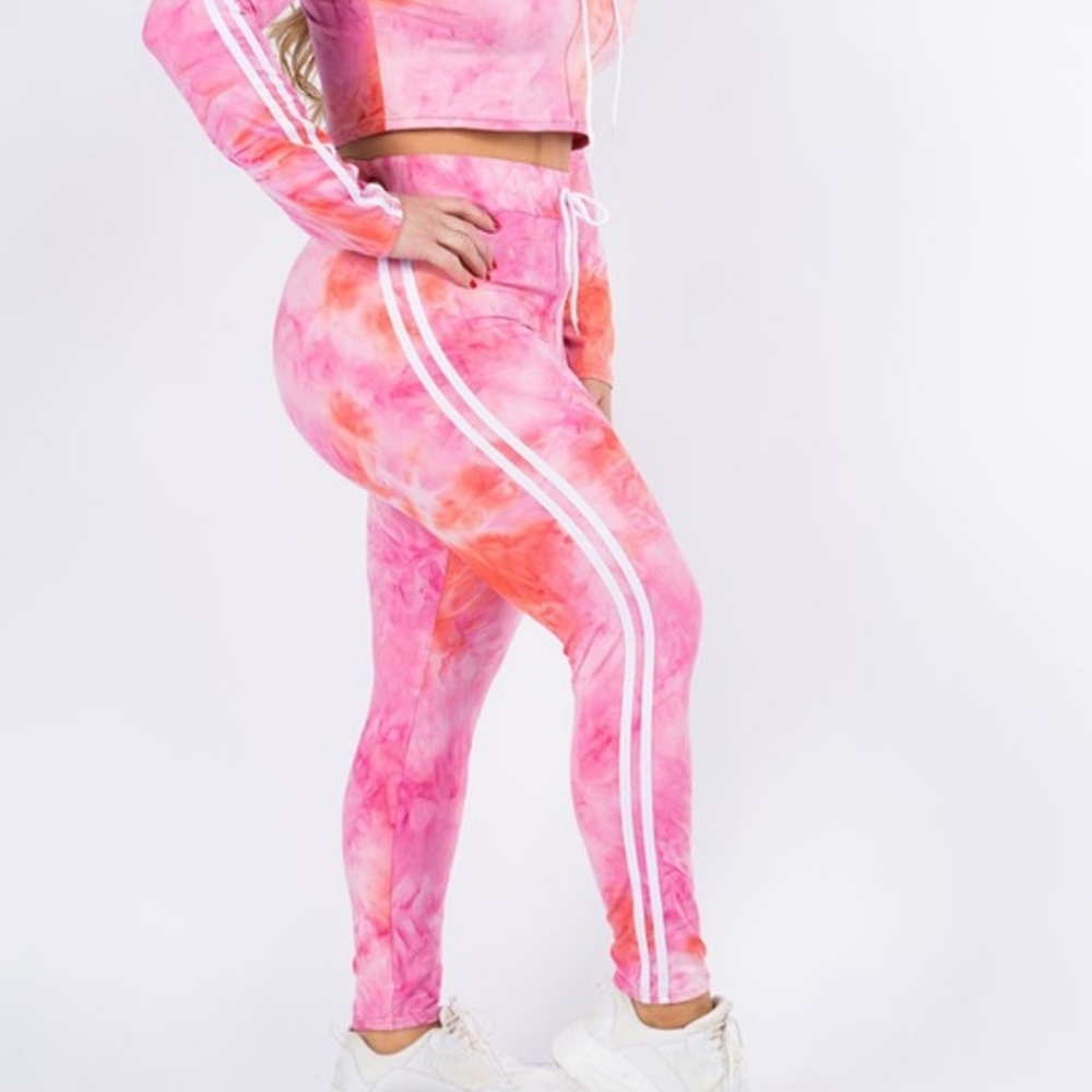 CLOSING CLOSET SALE ! Tie dyed Hoodie set - Picture 7 of 11